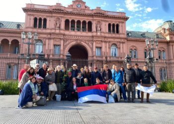 Yerbatazo: productores misioneros plantan bandera en Buenos Aires en defensa de la infusión nacional 1 2024